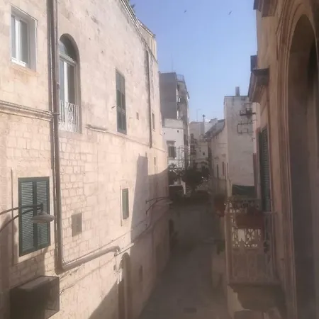 A Due Passi Dalla Piazza Casa de Férias