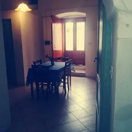 A Due Passi Dalla Piazza Ostuni